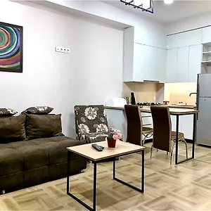 Tomaso Апартаменты